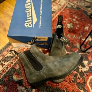 Sold elsewhere! Blundstone 1630 Rustic Black 8.5w 6.5m